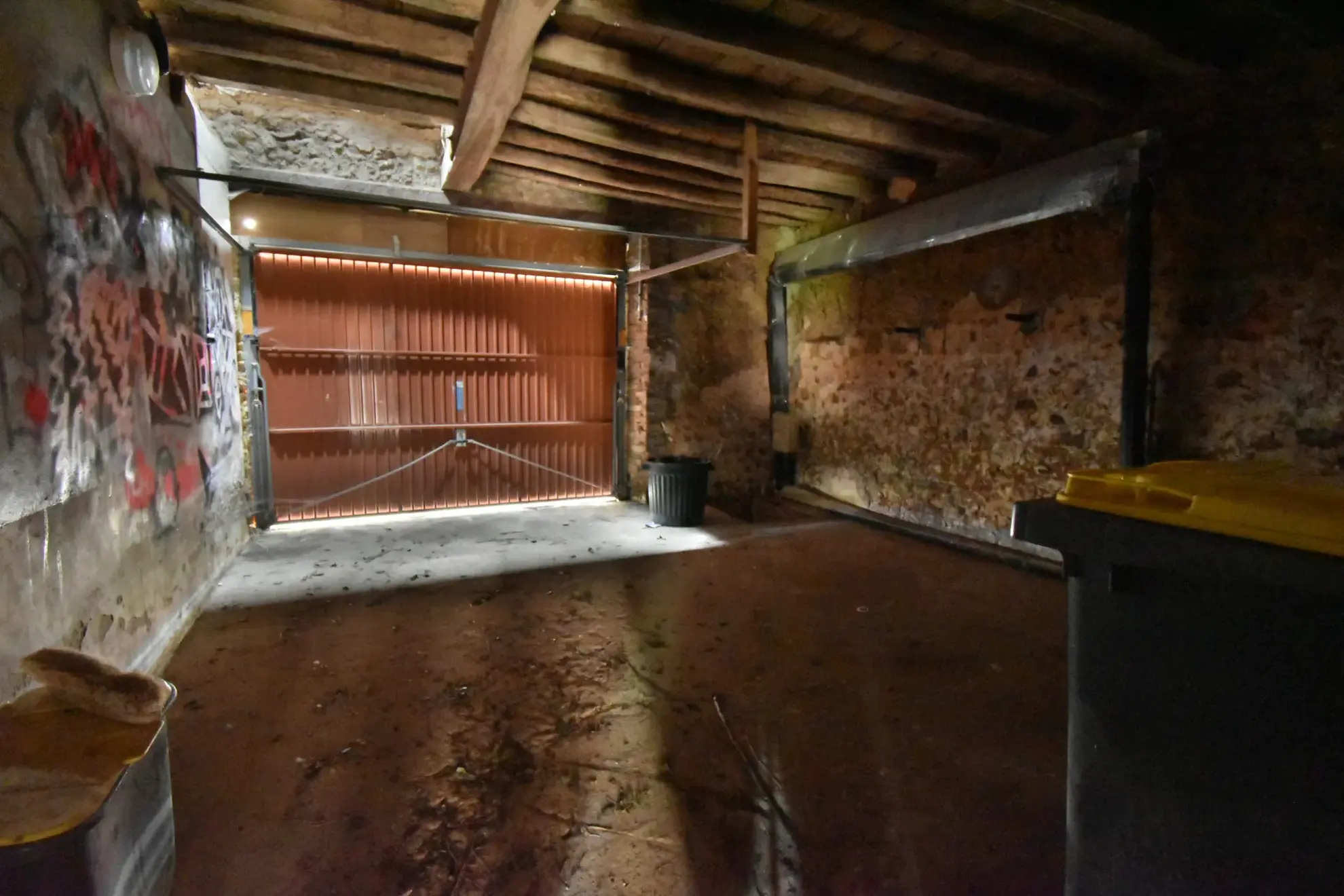 Belle maison de village à Luigny avec potentiel de rénovation - 77 m² 