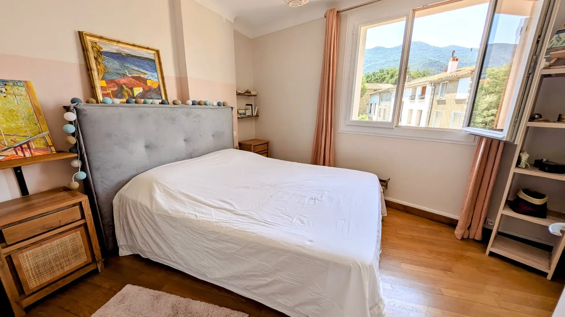 Charmante maison de village rénovée avec terrasse ensoleillée à Villelongue dels monts 