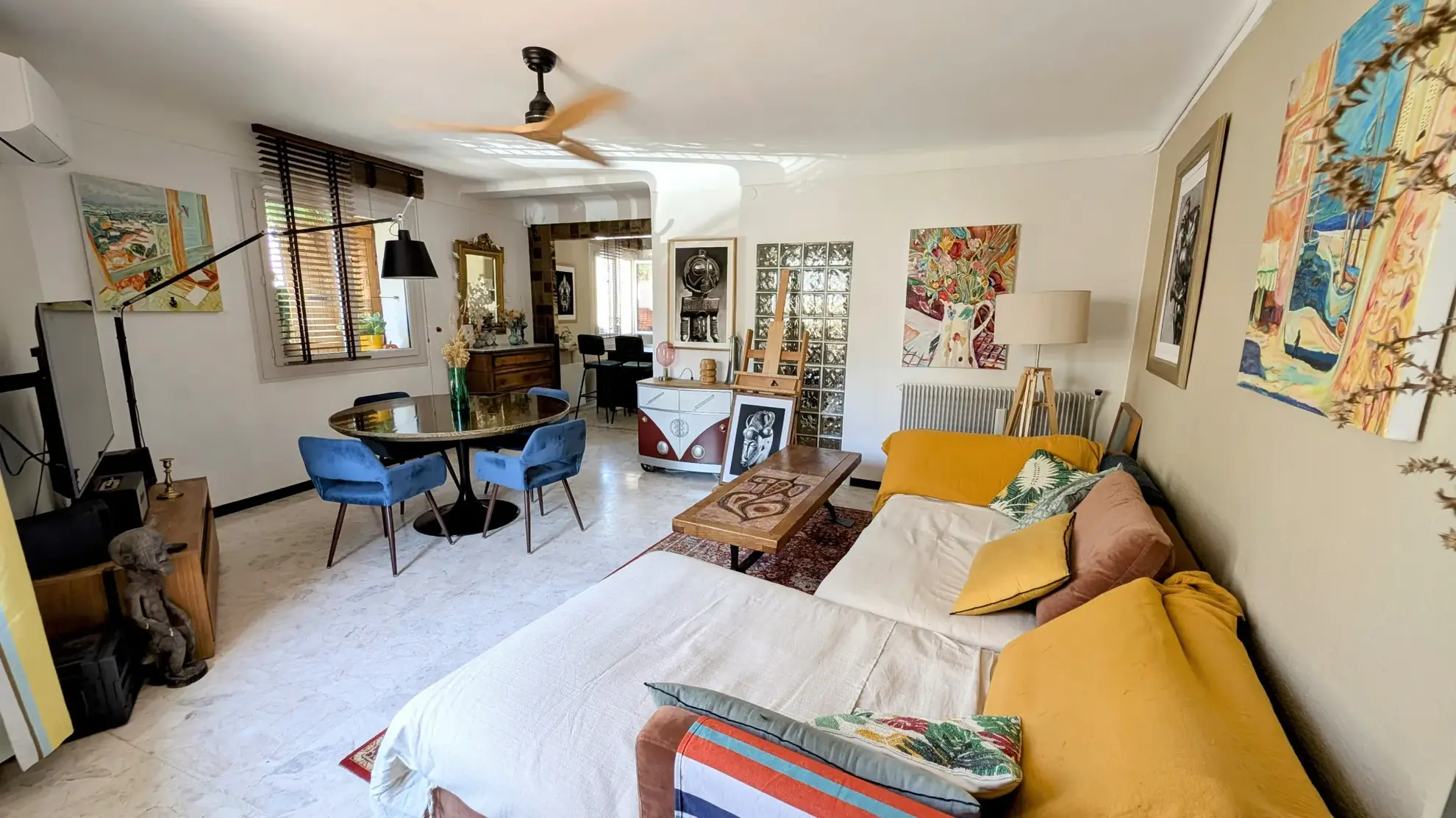 Charmante maison de village rénovée avec terrasse ensoleillée à Villelongue dels monts 