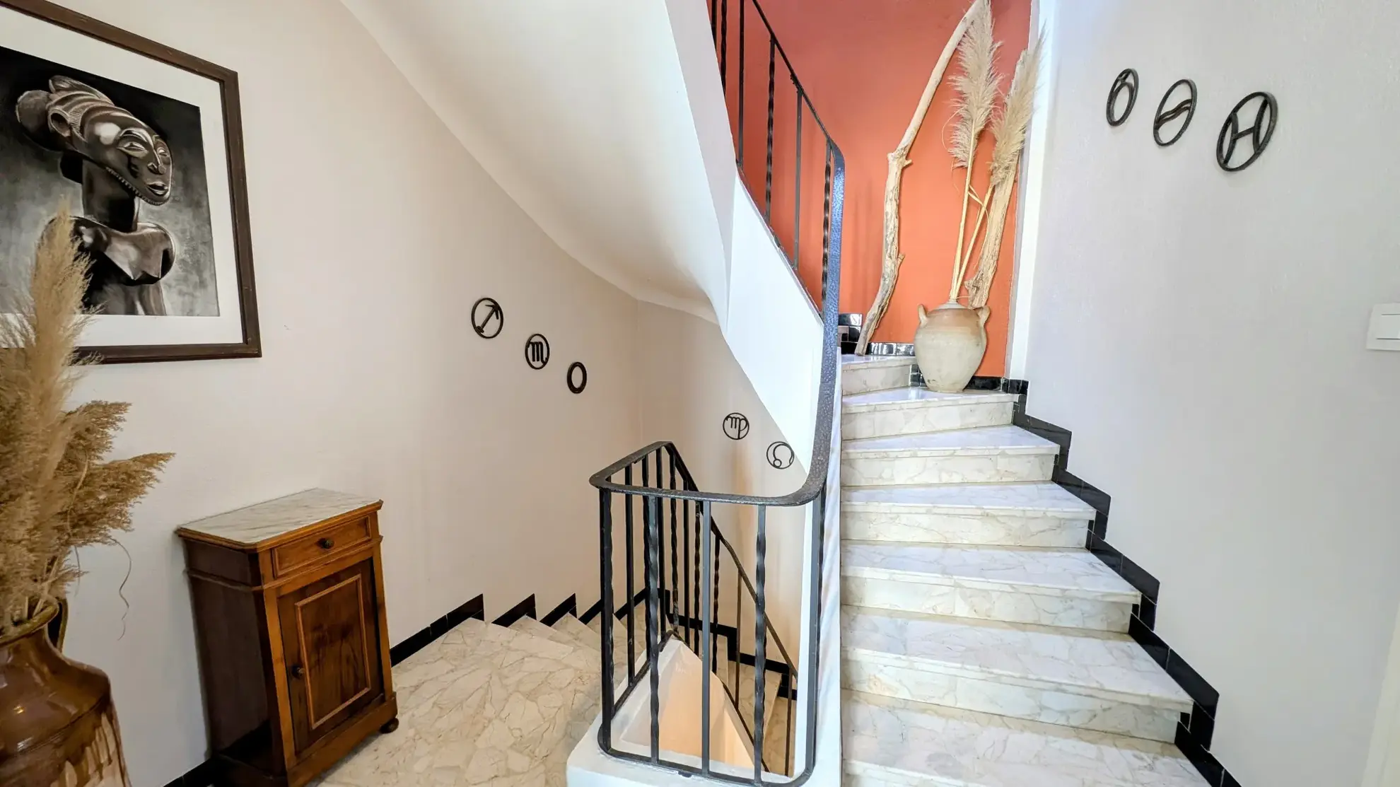 Charmante maison de village rénovée avec terrasse ensoleillée à Villelongue dels monts 