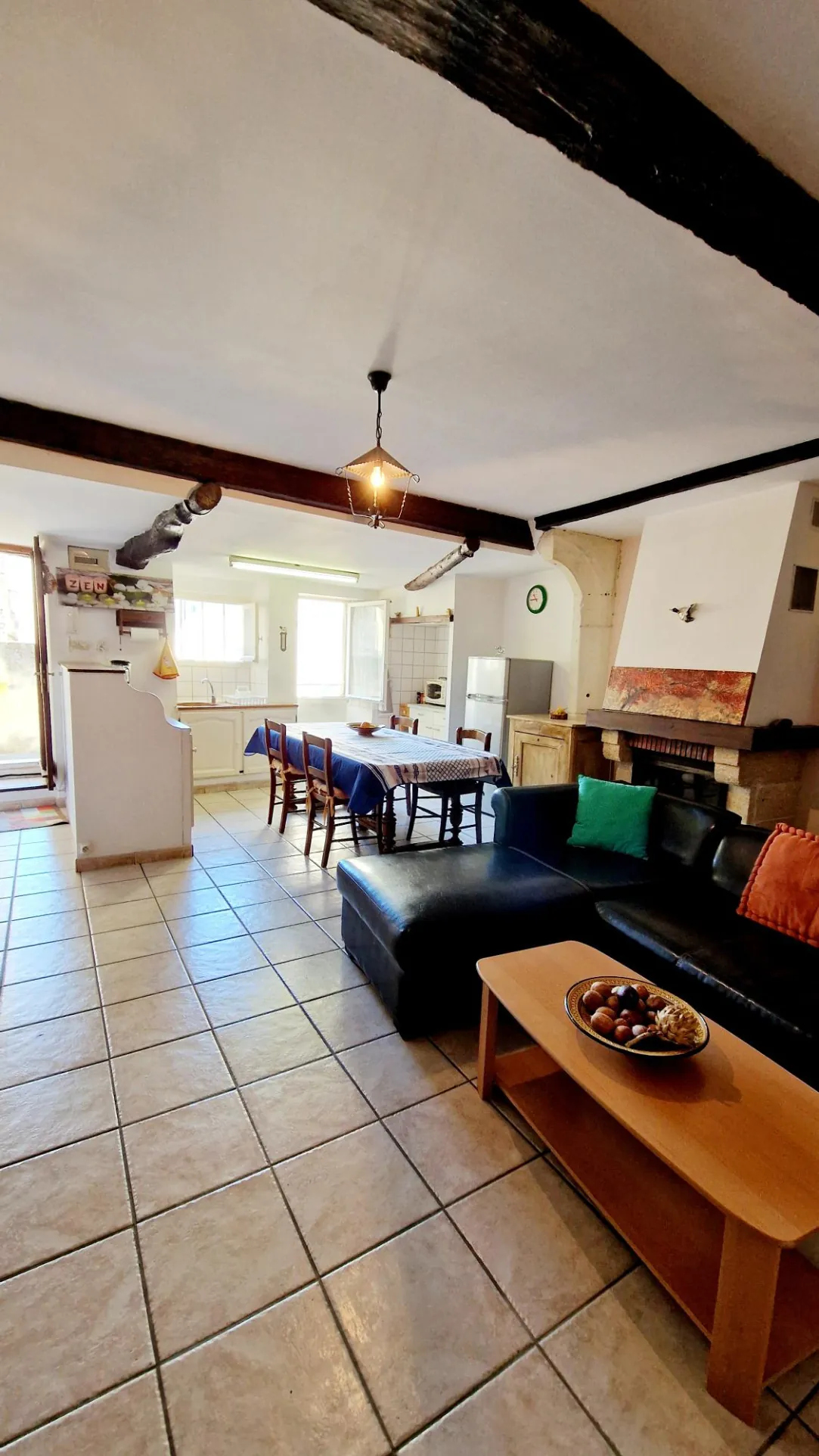 Belle maison de village à Saint Paul Trois Châteaux en Drôme Provençale 