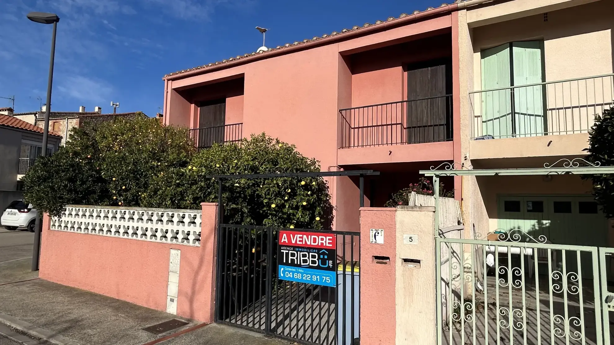 Maison 3 faces de 107 m² avec 3 chambres à Pollestres, jardin et terrasse