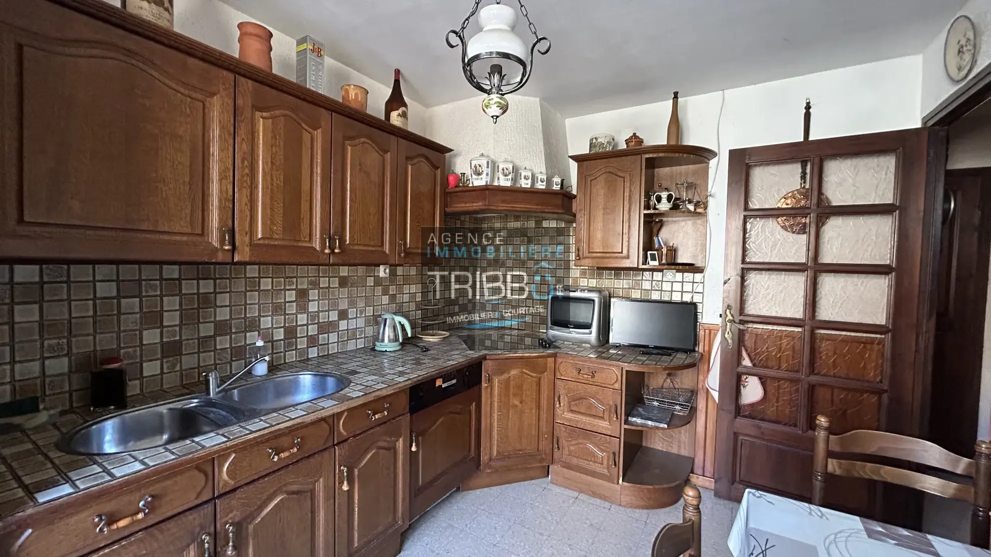 Maison 3 faces de 107 m² avec 3 chambres à Pollestres, quartier calme 