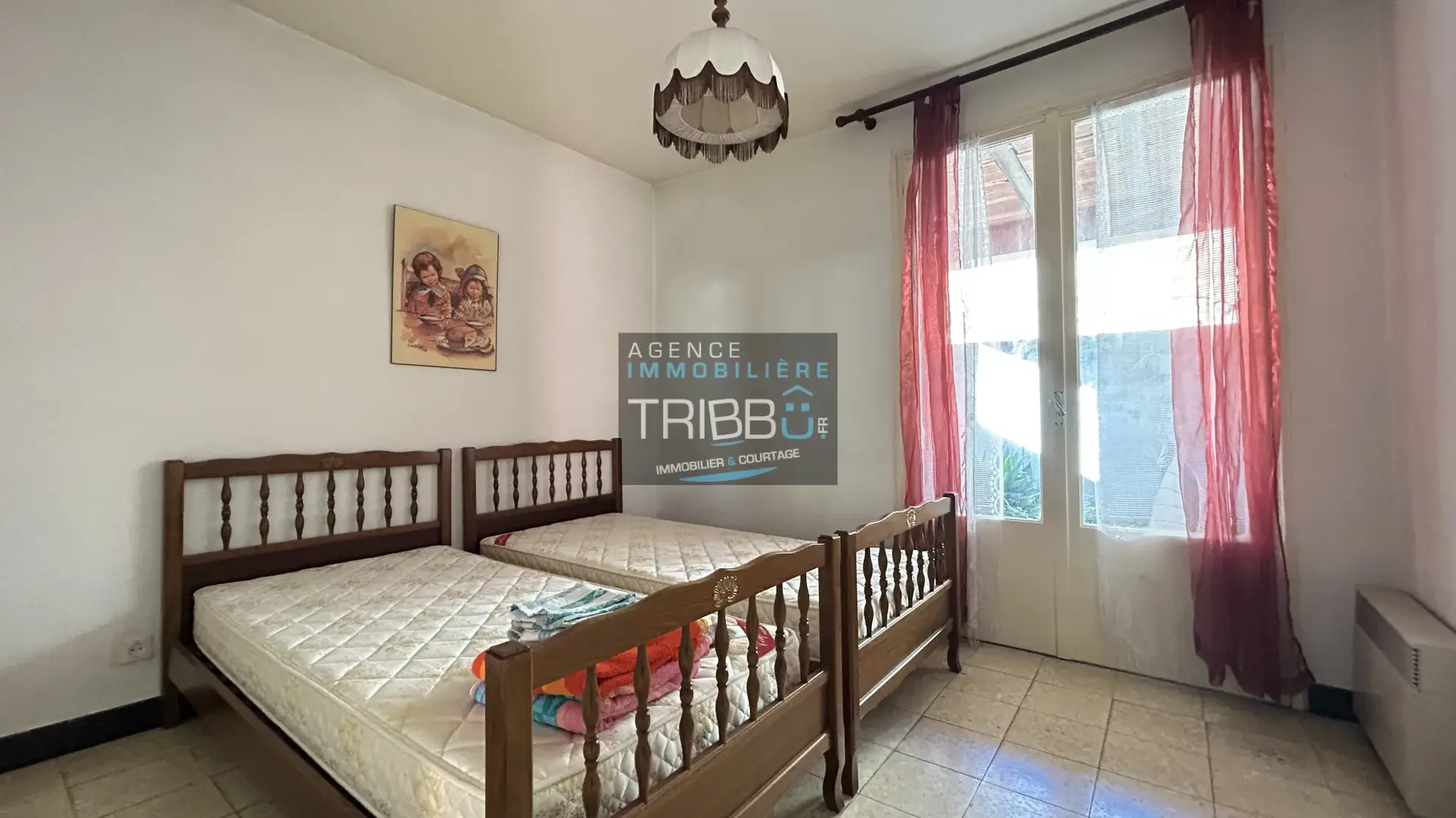 Maison 3 faces de 107 m² avec 3 chambres à Pollestres, quartier calme 