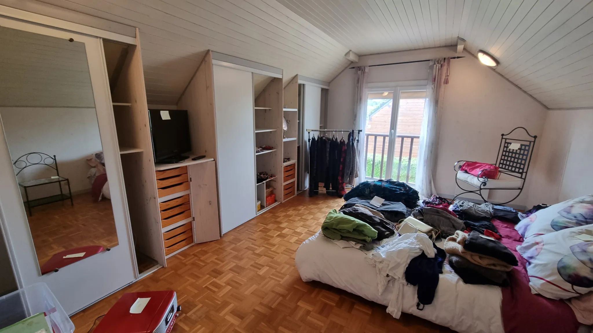 Charmante maison de 107 m² avec jardin à Horgues, proche des écoles et commerces 