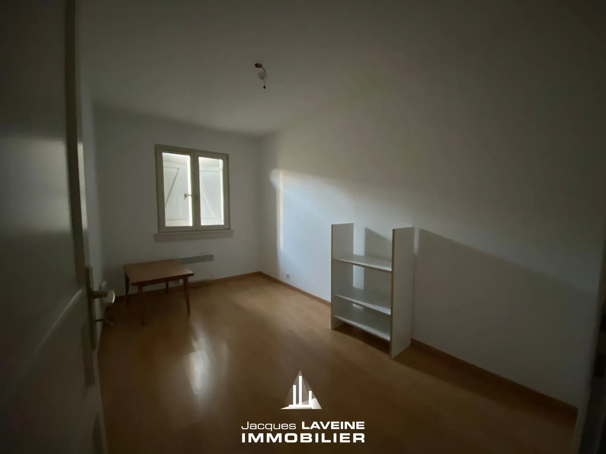 Ensemble immobilier à 15 km de Metz avec deux maisons et potentiel d'aménagement 