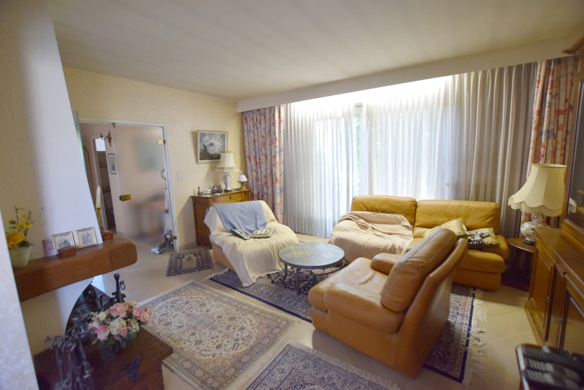 Maison familiale lumineuse avec jardin et garage à Grand-Charmont 