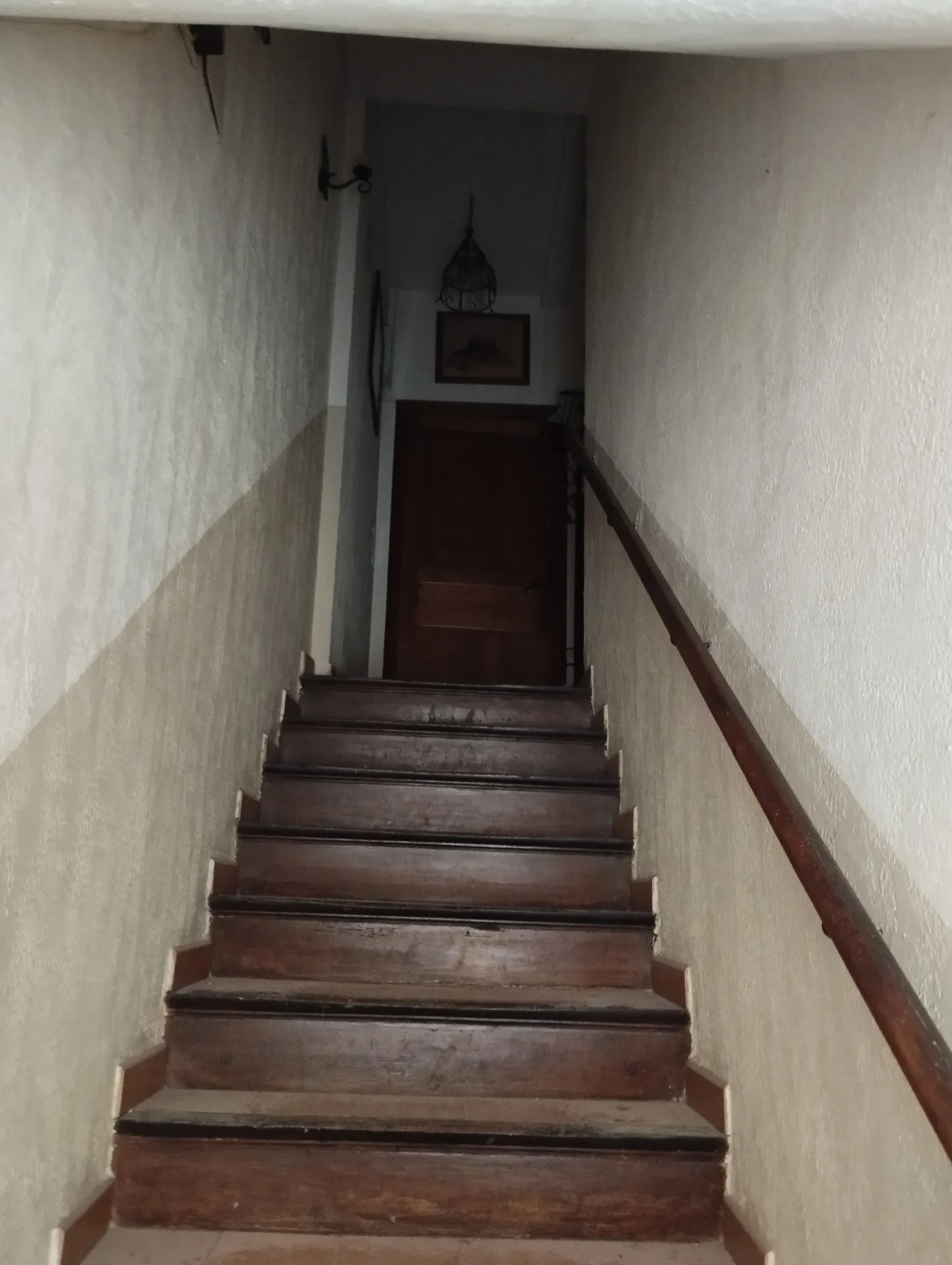 Immeuble de rapport à vendre à Solliès Pont avec potentiel d'investissement 