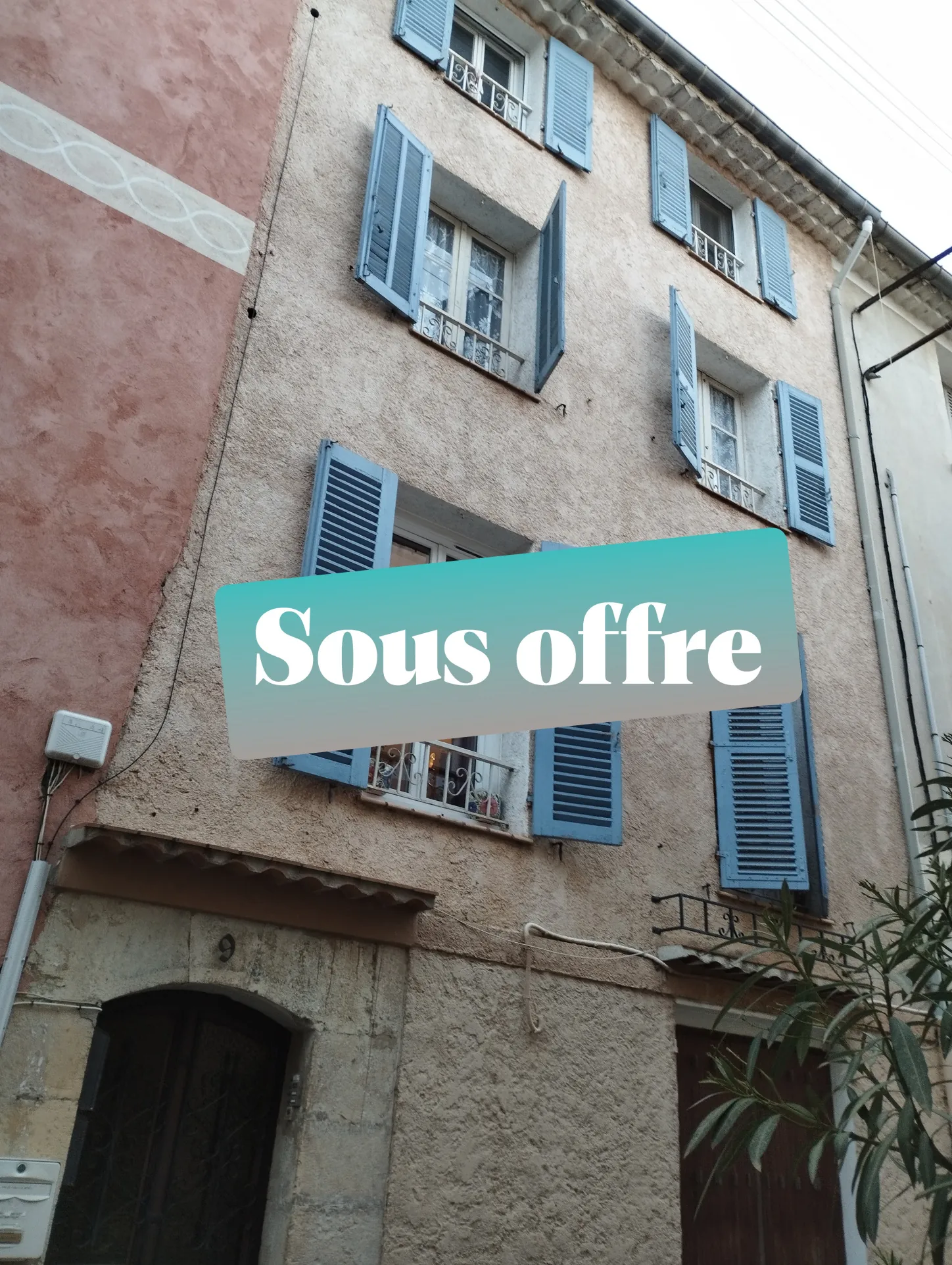 Immeuble de rapport à vendre à Solliès Pont avec potentiel d'investissement