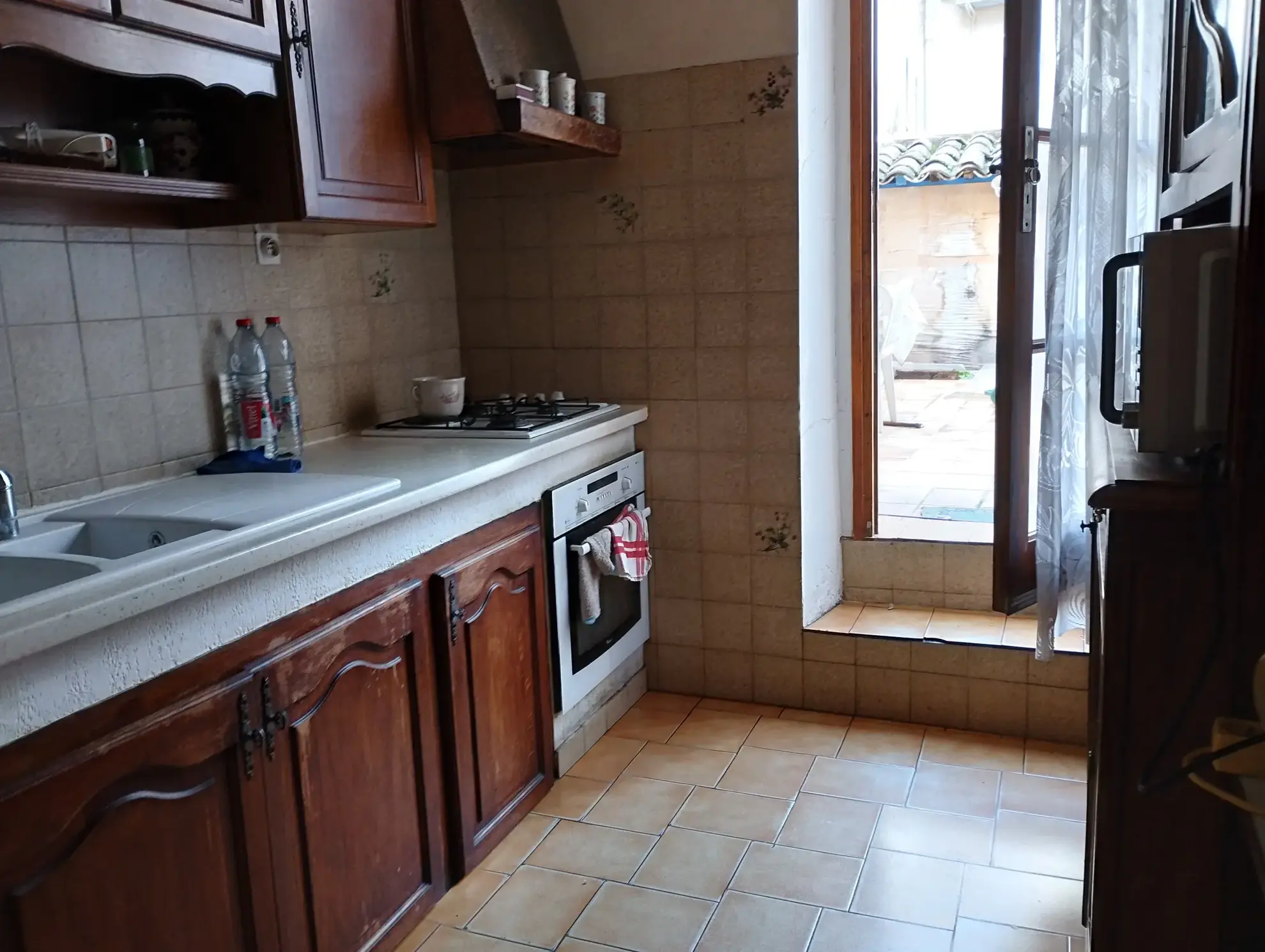 Immeuble de rapport à vendre à Solliès Pont avec potentiel d'investissement 