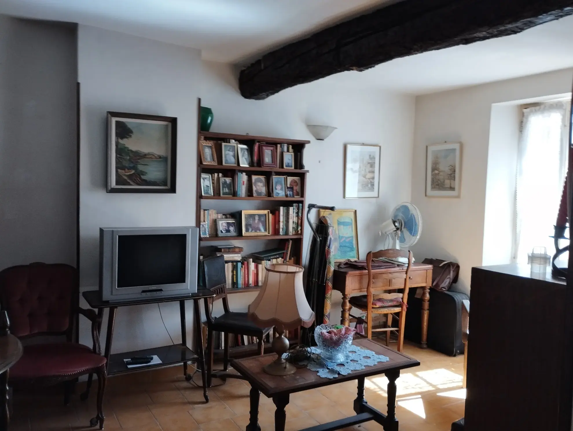 Immeuble de rapport à vendre à Solliès Pont avec potentiel d'investissement 