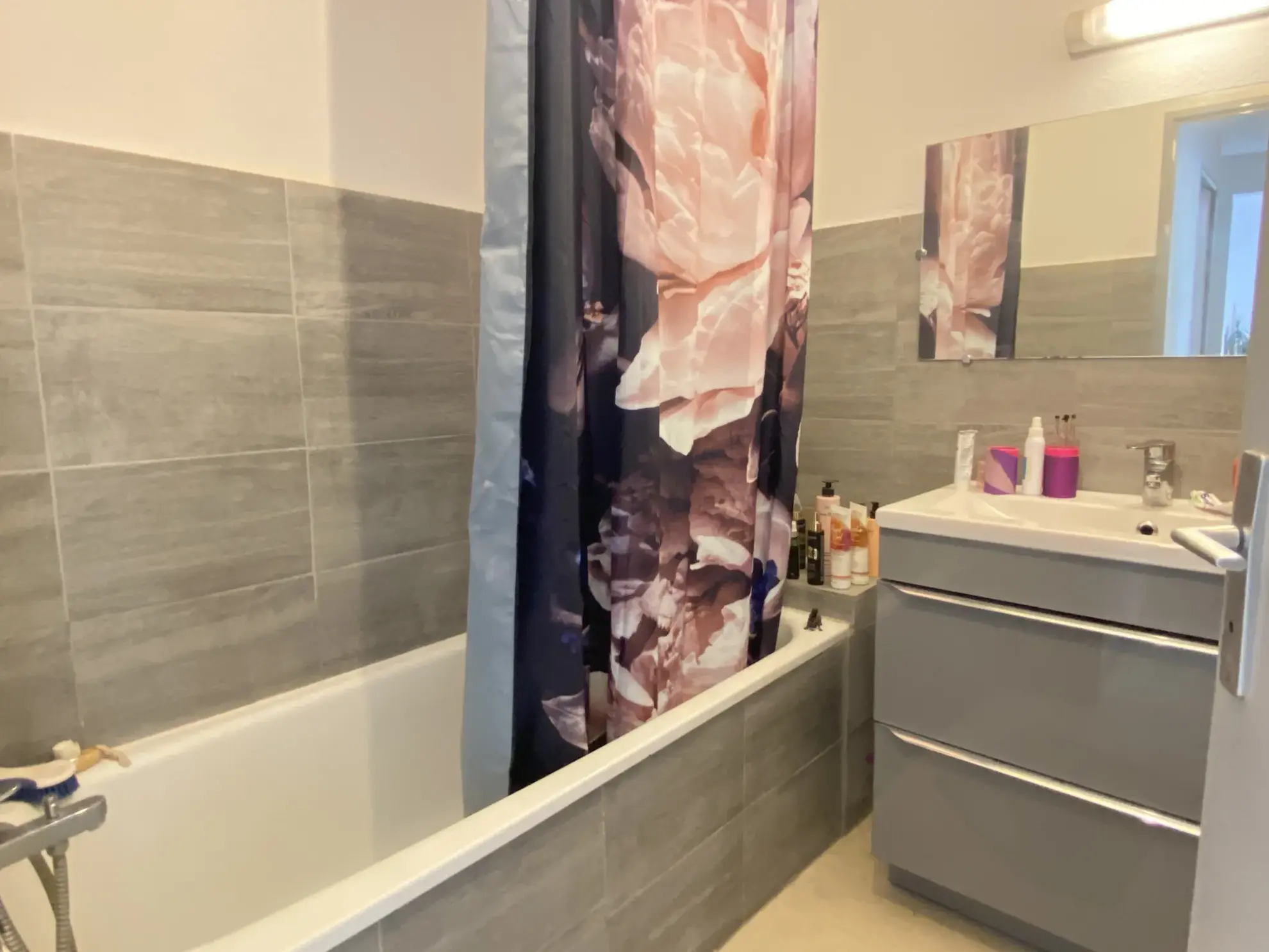 Appartement T2 à Perpignan avec locataire en place, balcon et cave - Investissement idéal 