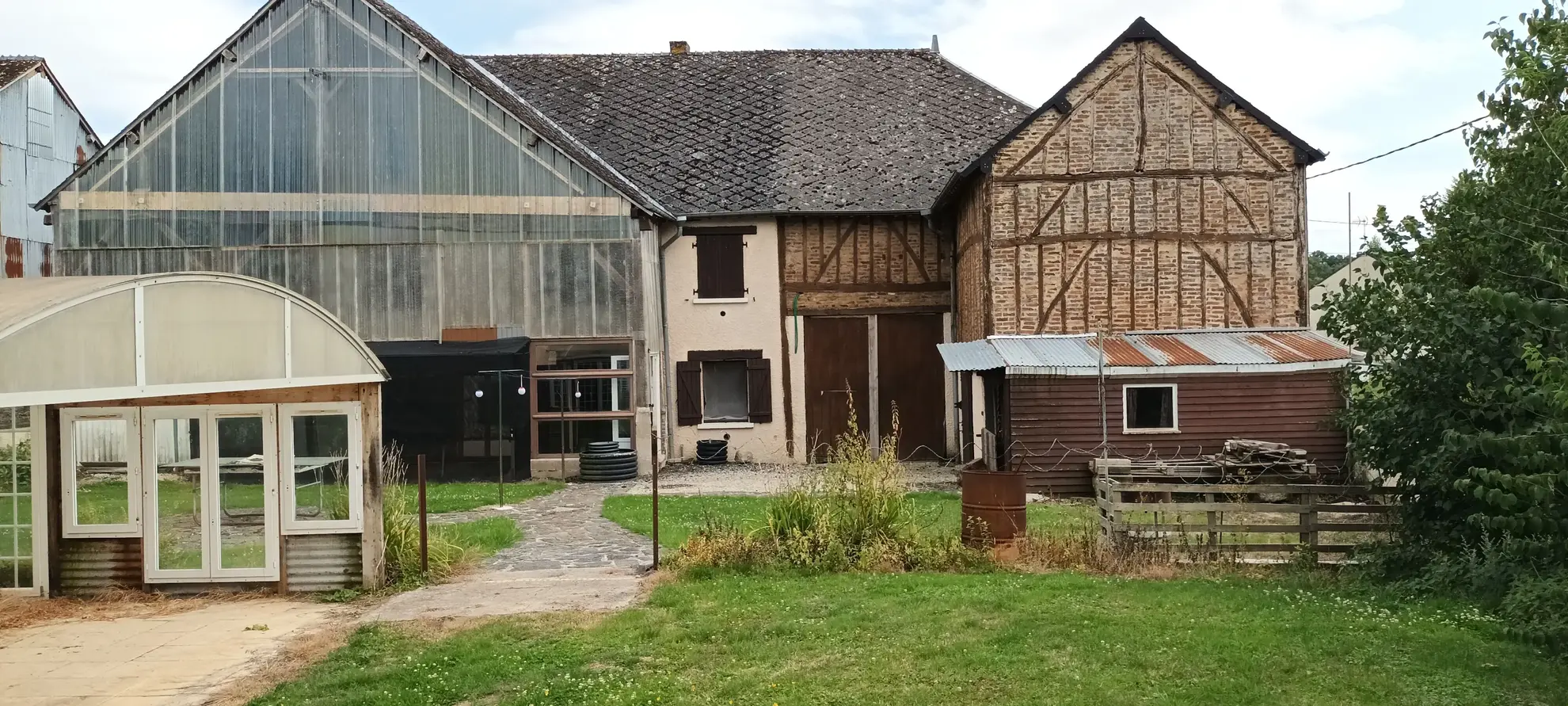Maison à vendre à Draize avec 4 chambres, garage et jardin - Opportunité à ne pas manquer 