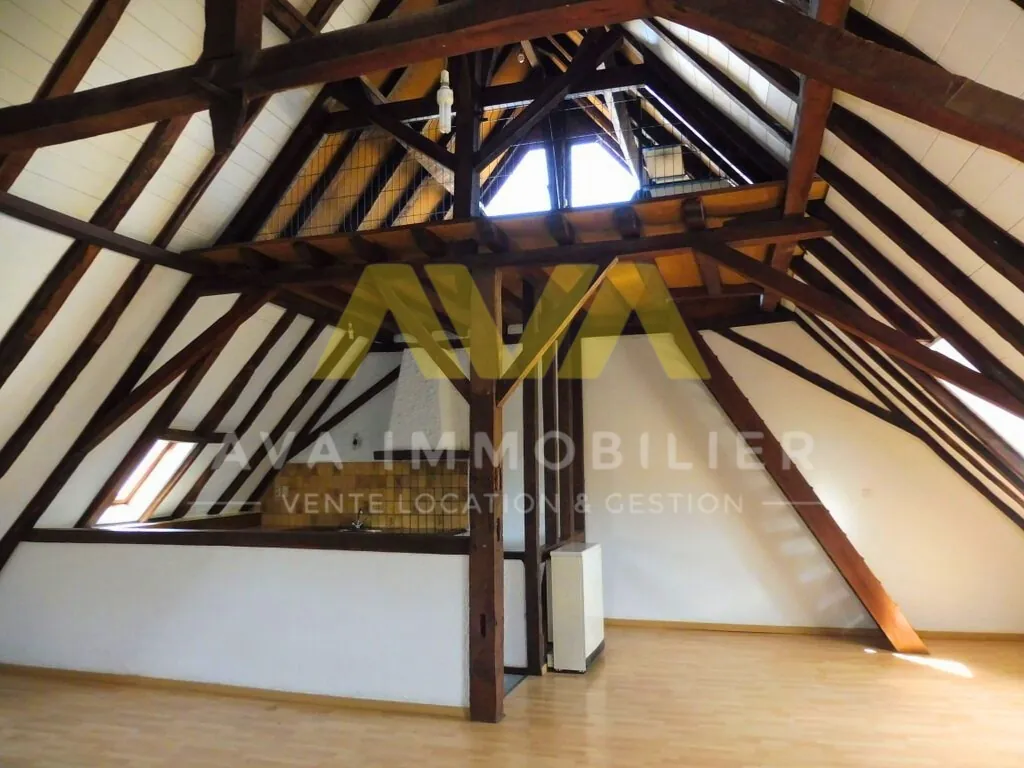 Immeuble de rapport à Navarrenx avec forte rentabilité et potentiel de valorisation 