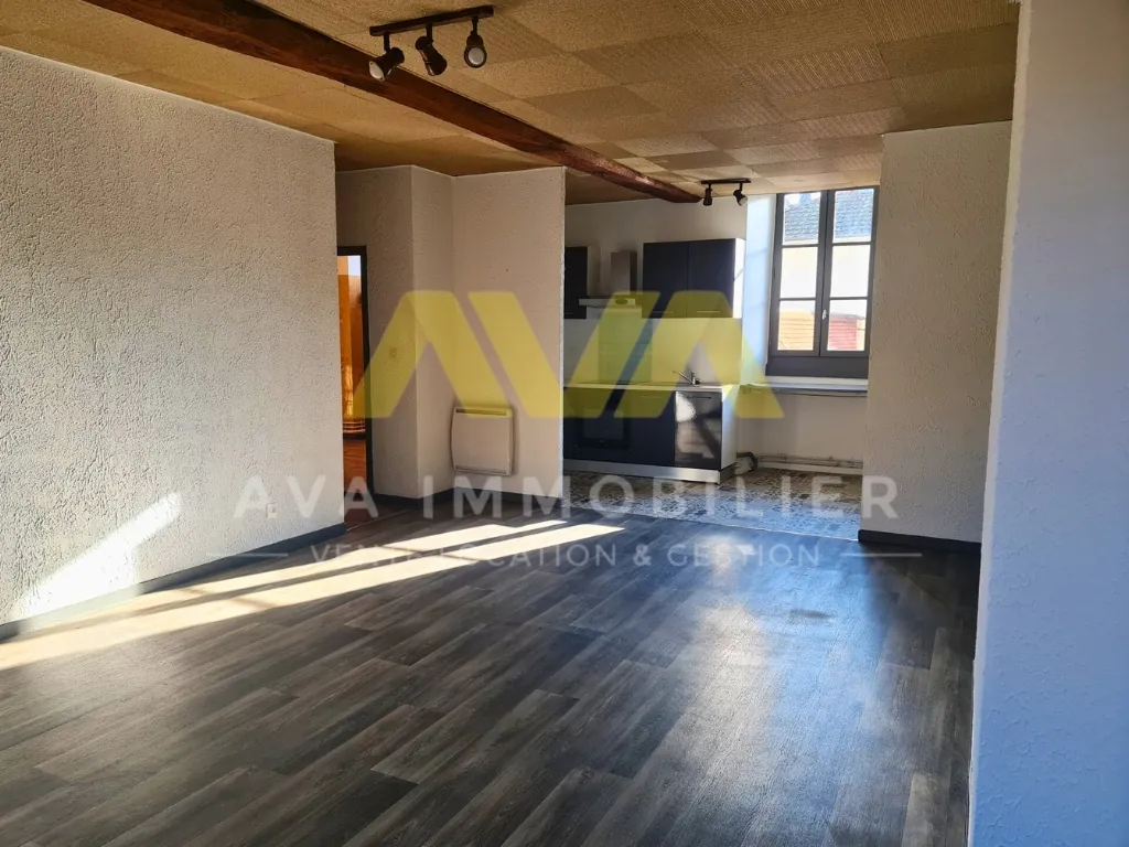 Immeuble de rapport à Navarrenx avec forte rentabilité et potentiel de valorisation 