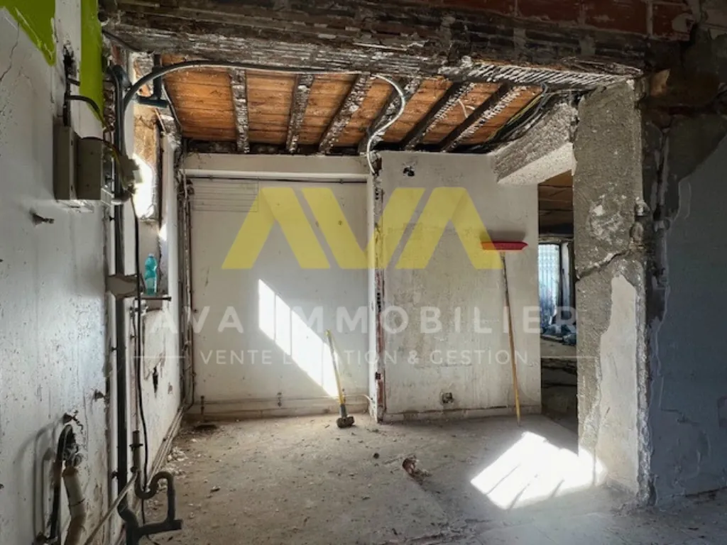 Immeuble de rapport à Navarrenx avec forte rentabilité et potentiel de valorisation 