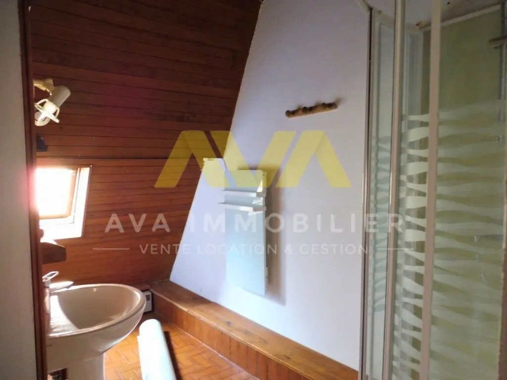 Immeuble de rapport à Navarrenx avec forte rentabilité et potentiel de valorisation 