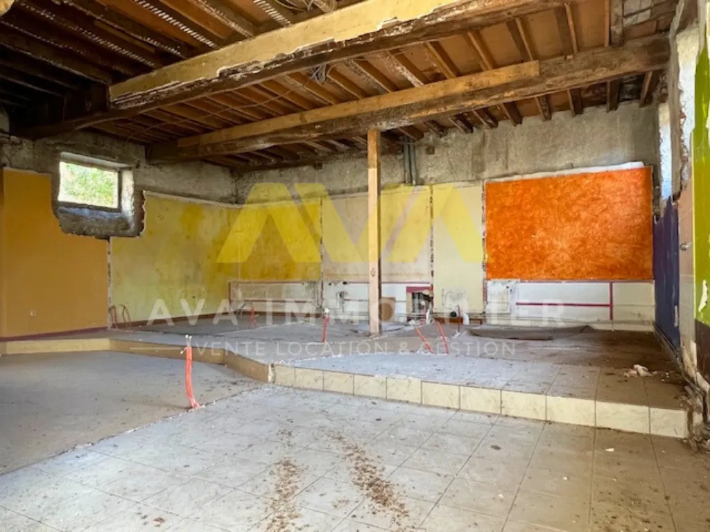 Immeuble de rapport à Navarrenx avec forte rentabilité et potentiel de valorisation 