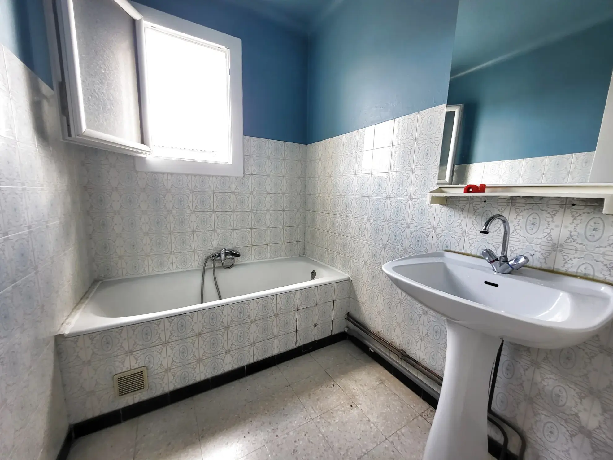 Achat Appartement 3 pièces à Lunel, 87 m², Balcons, Proximité plages et commodités 