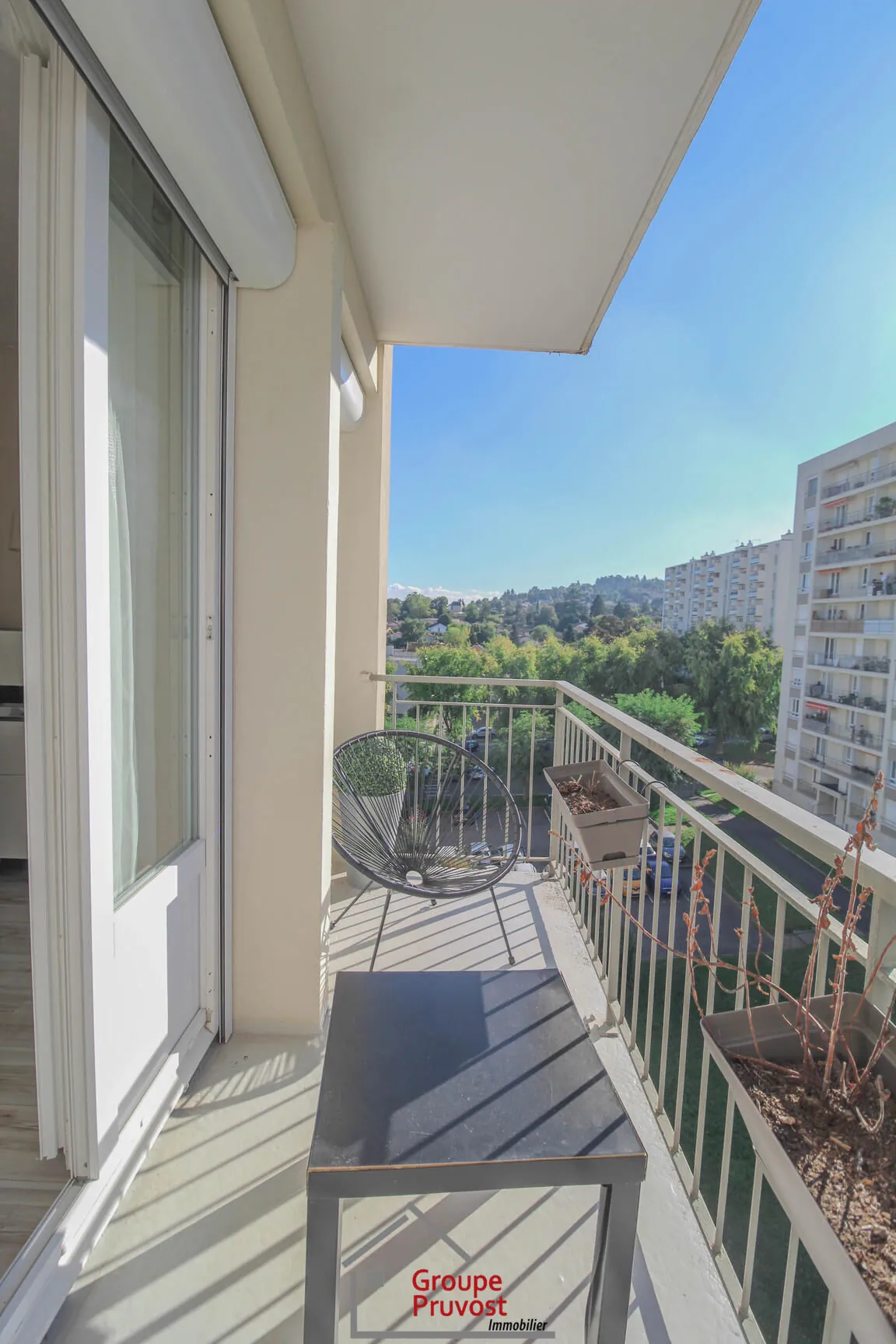 Appartement T4 lumineux avec balcon et caves à Villefranche-sur-Saône 