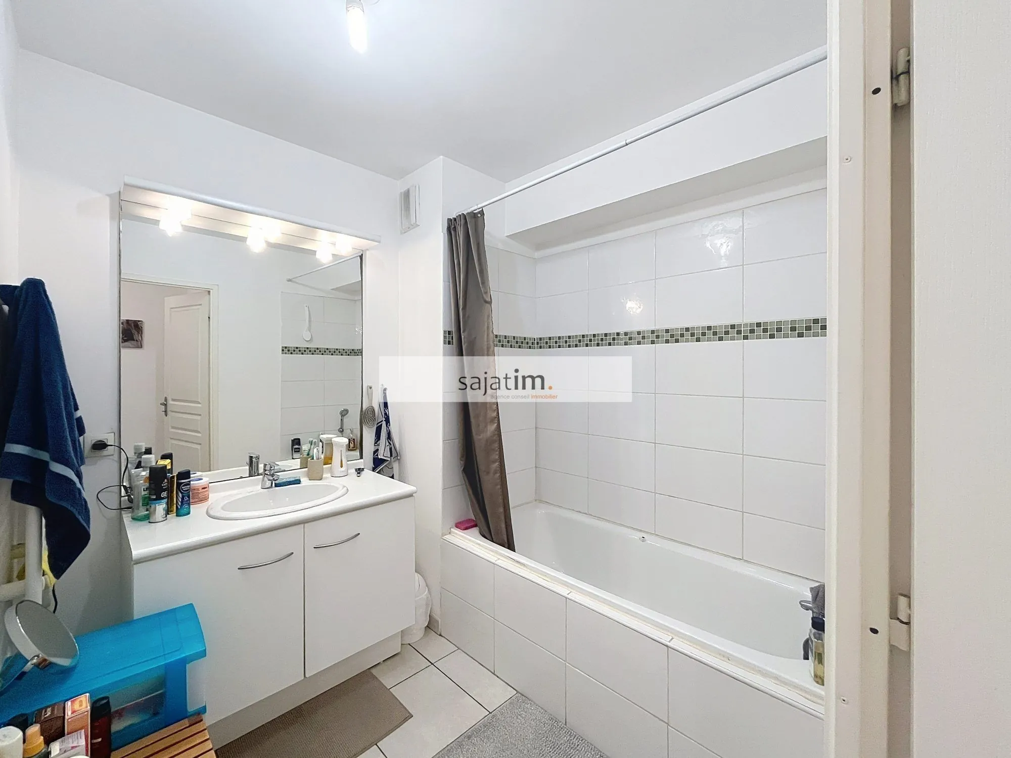 Appartement T2 de 51 m² avec terrasse à La Seyne-sur-Mer, Résidence Calme 