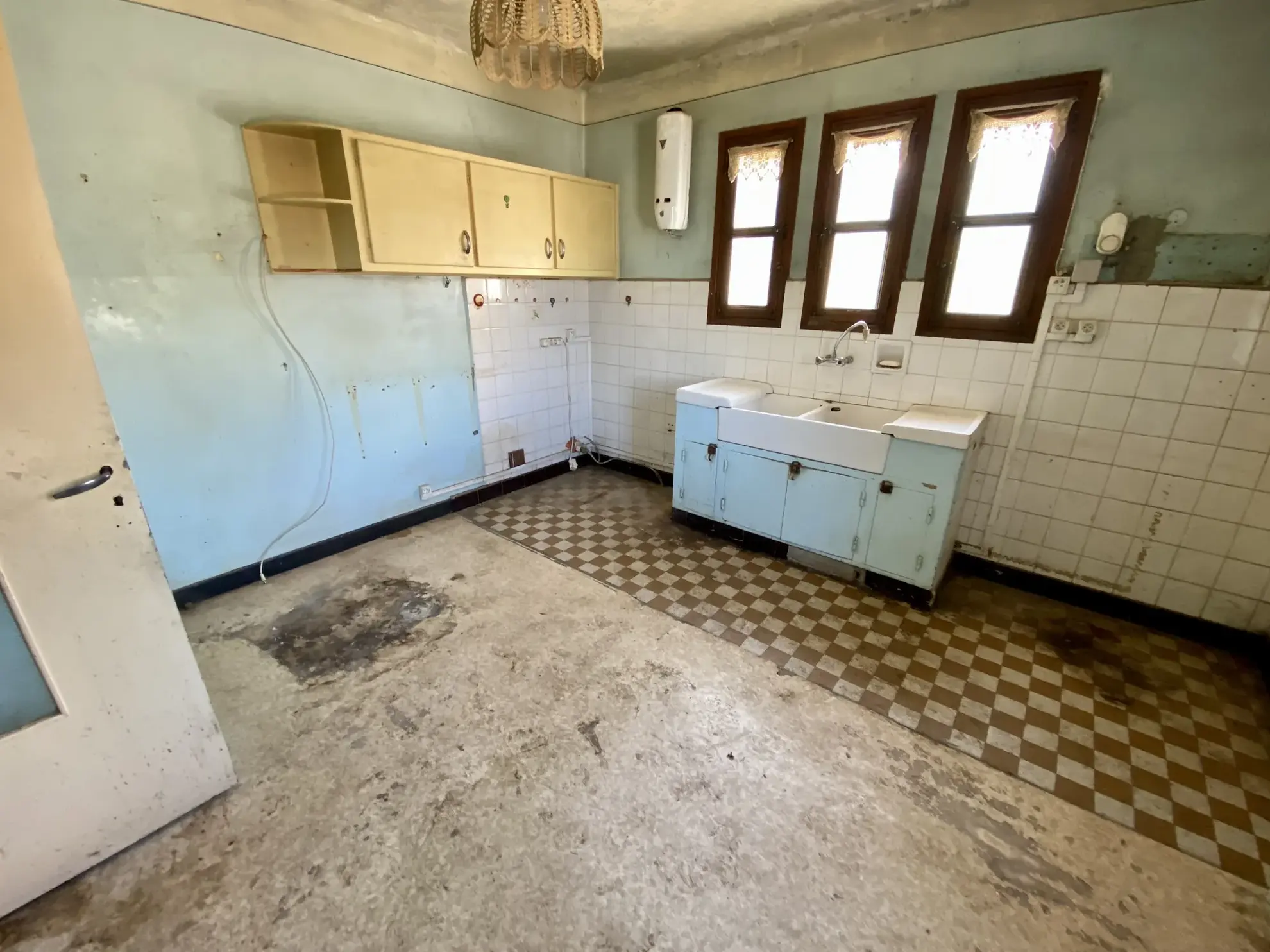 Maison à rénover avec grand potentiel à Saint-Michel-de-Maurienne 