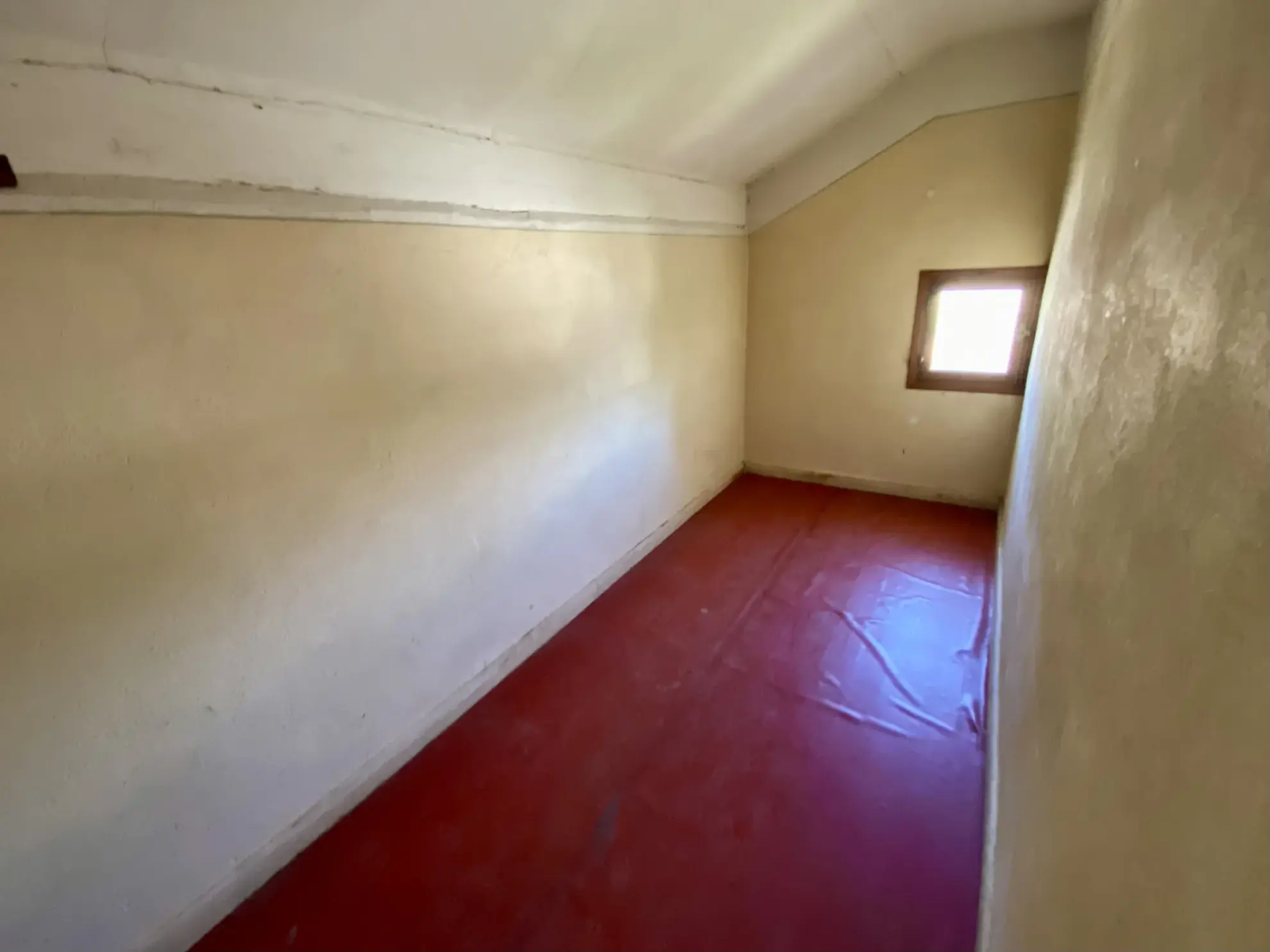 Maison à rénover avec grand potentiel à Saint-Michel-de-Maurienne 