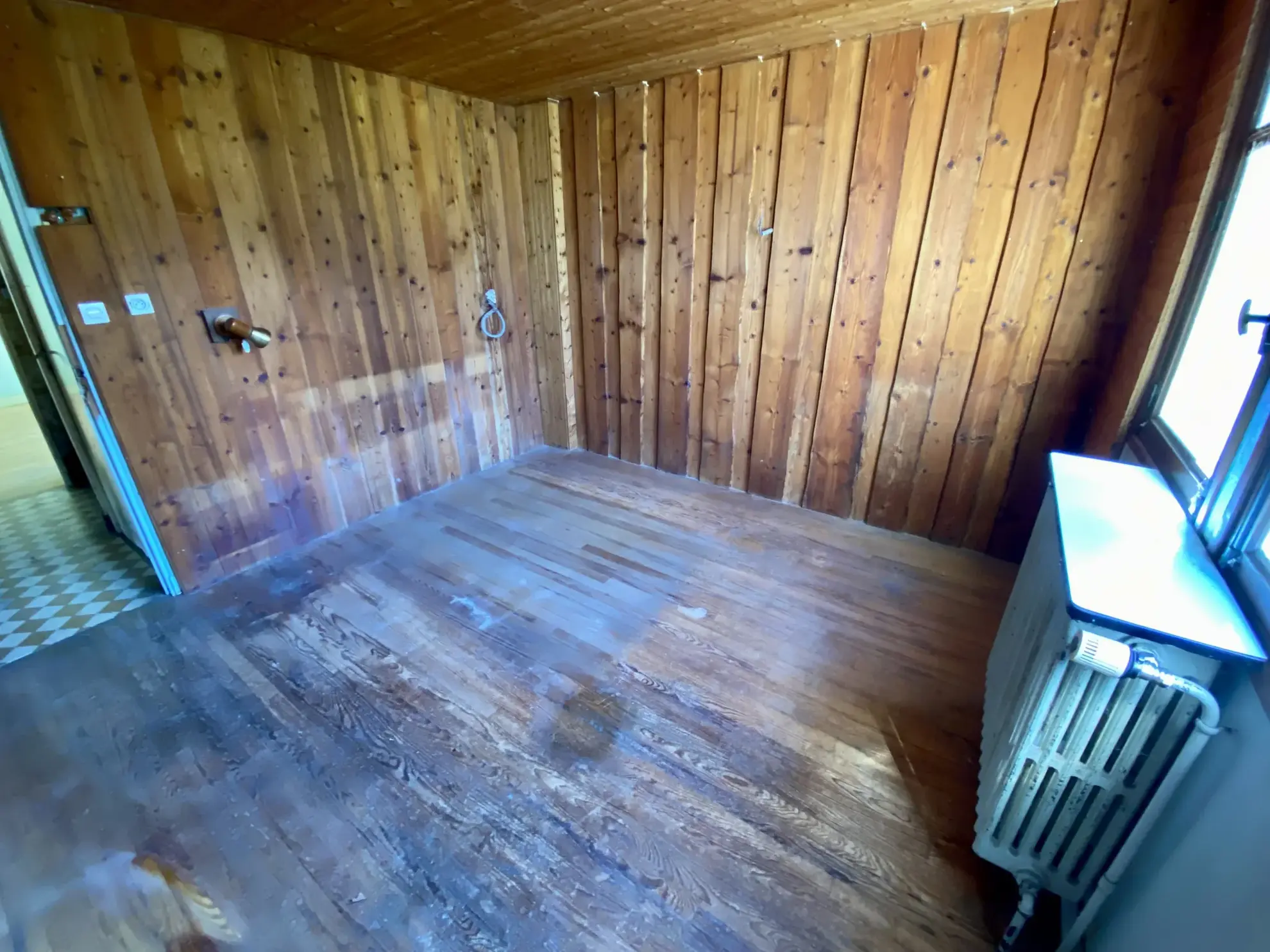 Maison à rénover avec grand potentiel à Saint-Michel-de-Maurienne 