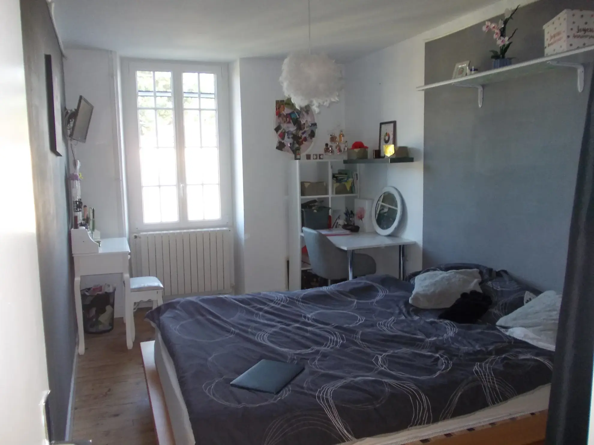 Maison charentaise rénovée avec dépendances et piscine proche de Cognac 