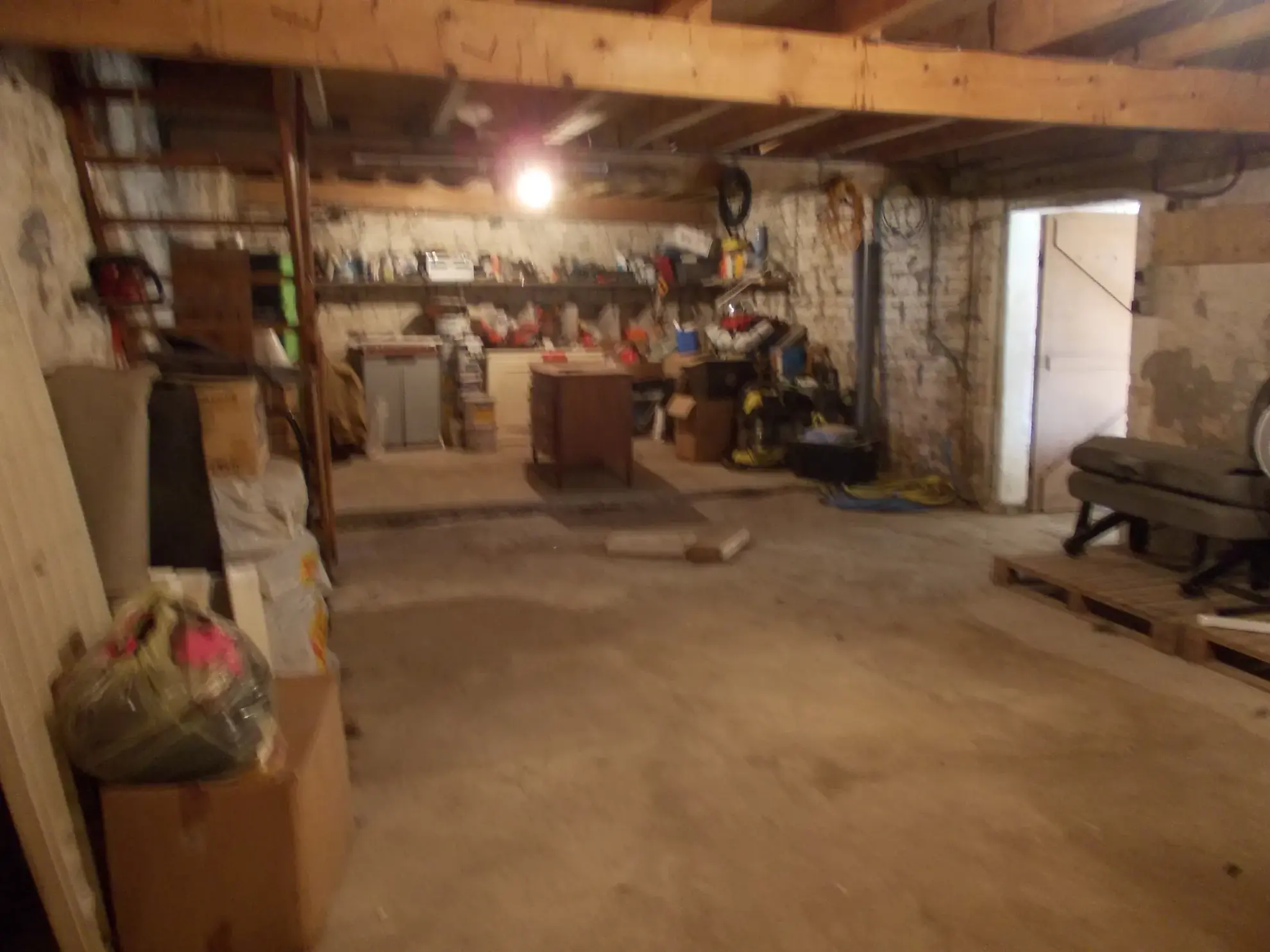 Maison charentaise rénovée avec dépendances et piscine proche de Cognac 