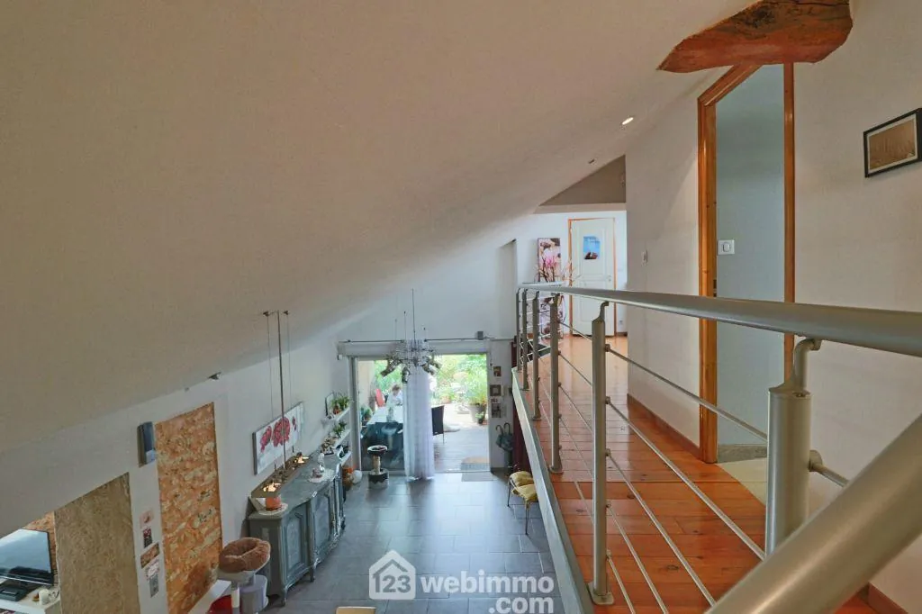 Maison en pierre de 134 m² avec jardin et potentiel à Marigny-Chemereau 