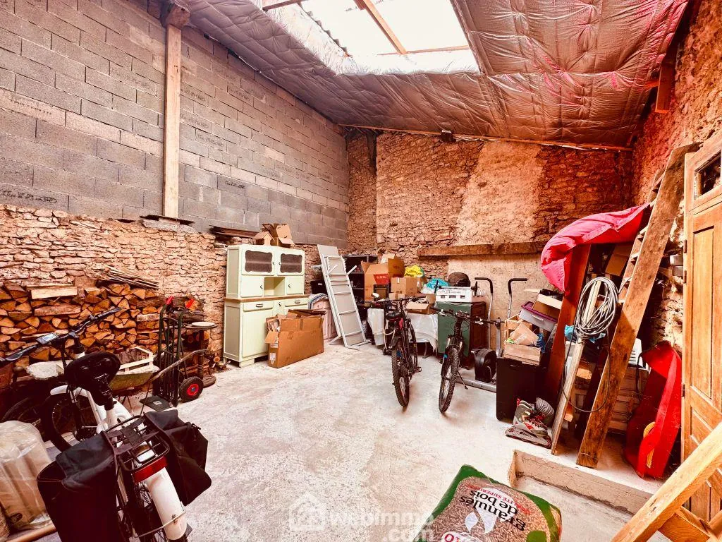 Maison en pierre de 134 m² avec jardin et potentiel à Marigny-Chemereau 