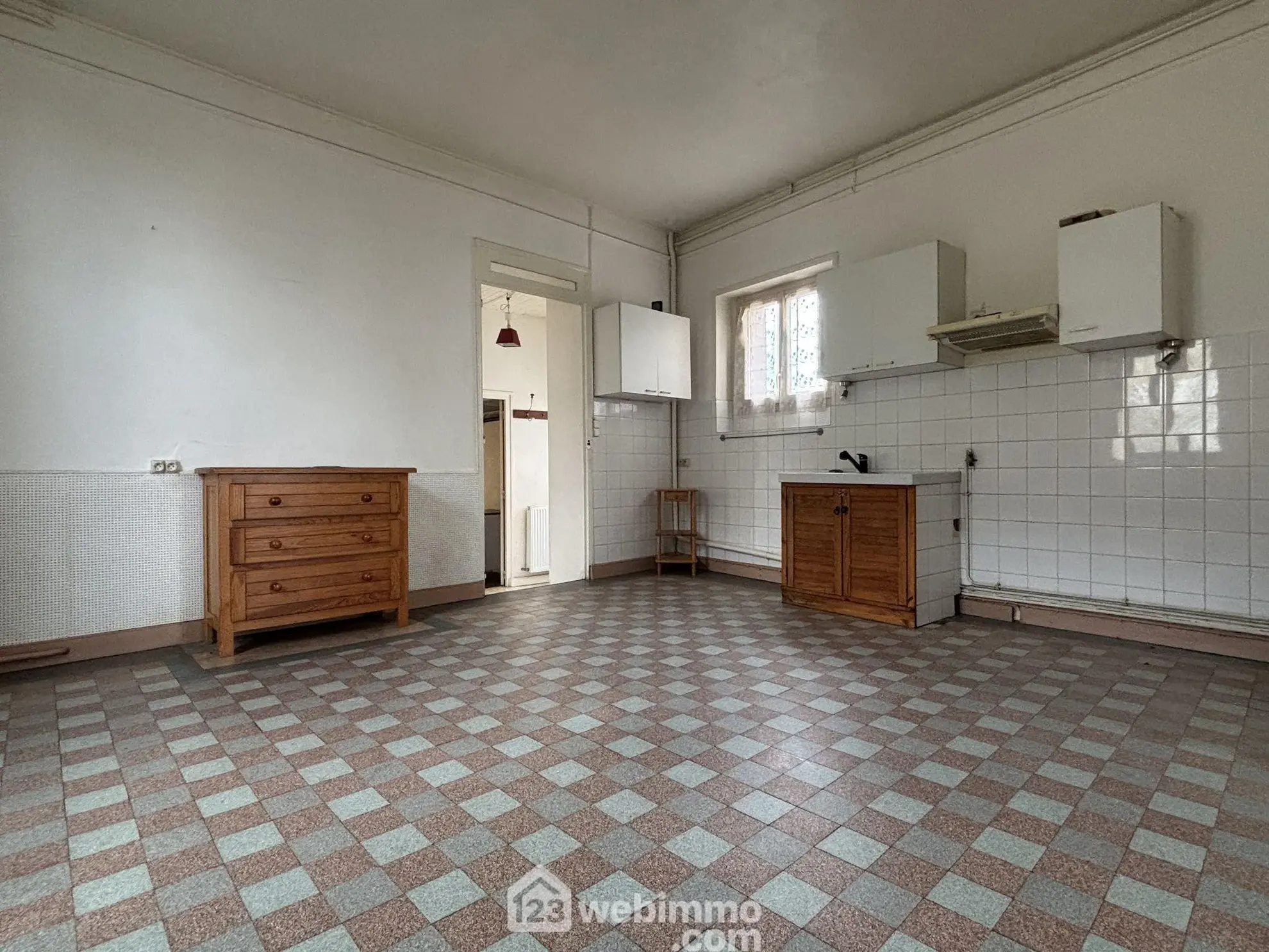Maison de ville à Ingrandes-sur-Vienne - 95 m² avec garage et terrain clos 