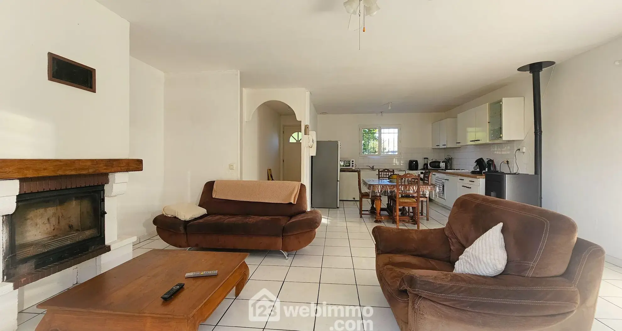 Maison de plain-pied à vendre à Baudreix – 86 m² avec jardin et proximité du lac 