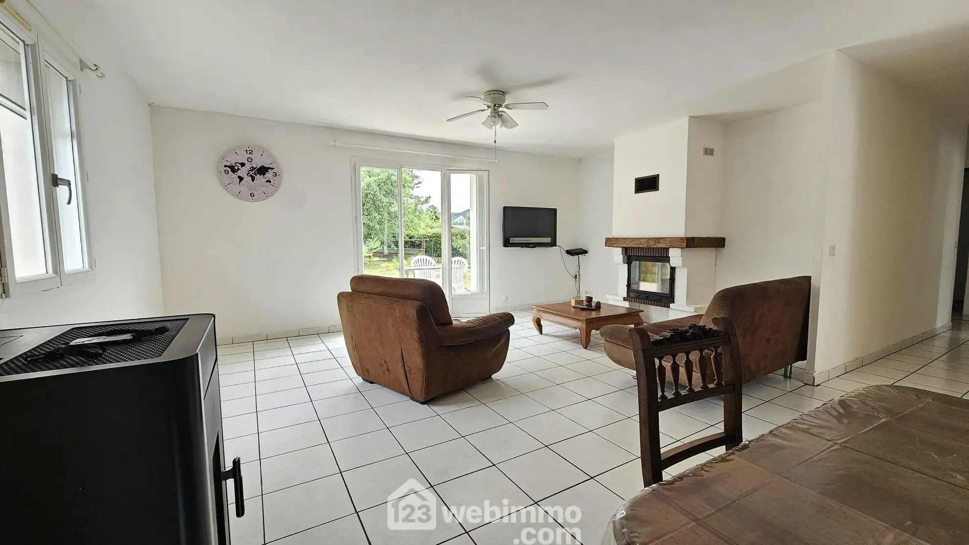 Maison de plain-pied à vendre à Baudreix – 86 m² avec jardin et proximité du lac 