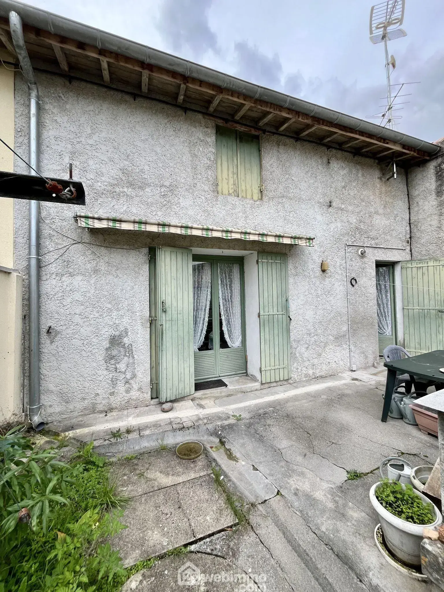 Maison rénovée de 72 m² à Blanquefort-Caychac, proche commodités