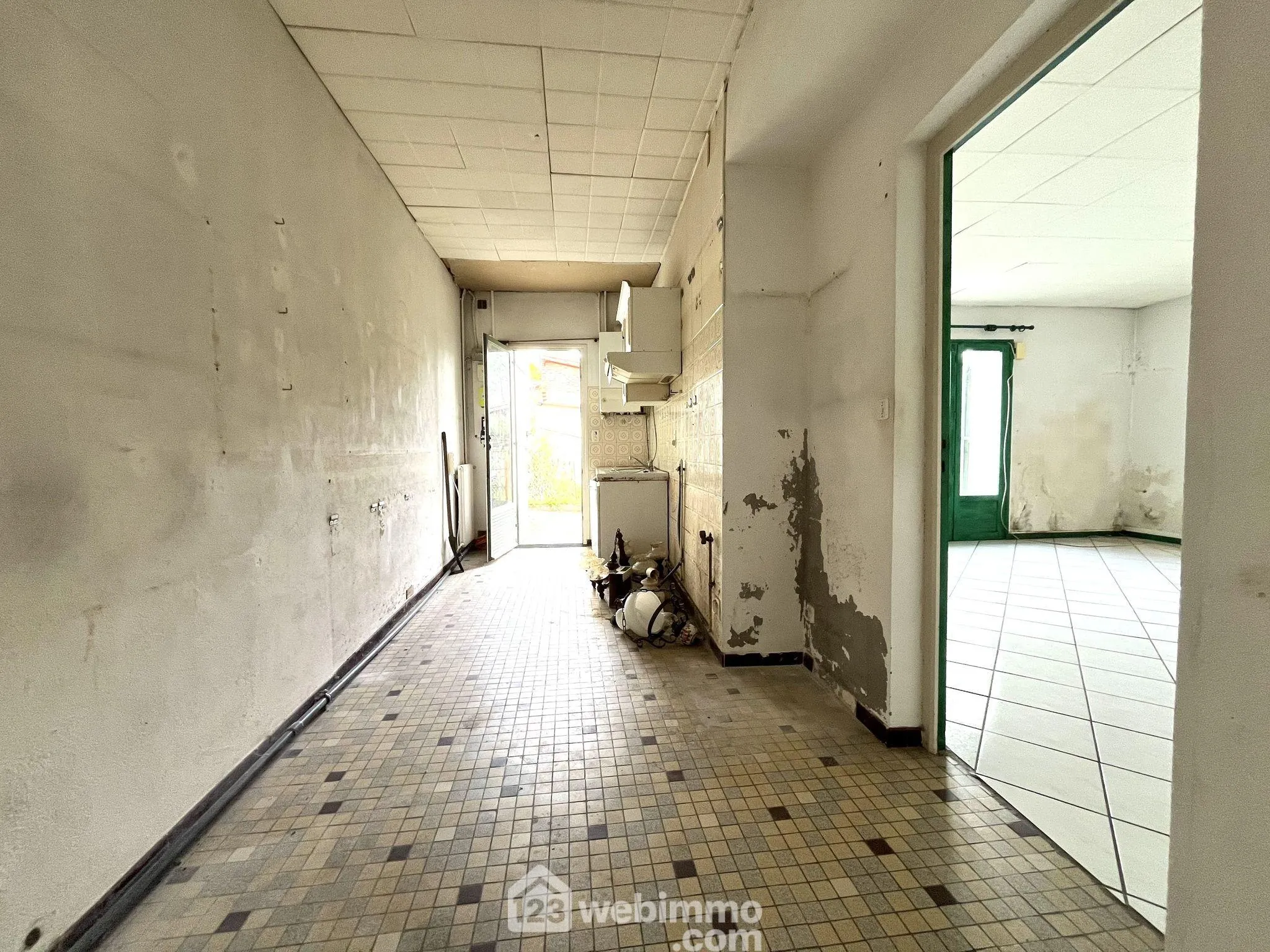 Maison rénovée de 72 m² à Blanquefort-Caychac, proche commodités 