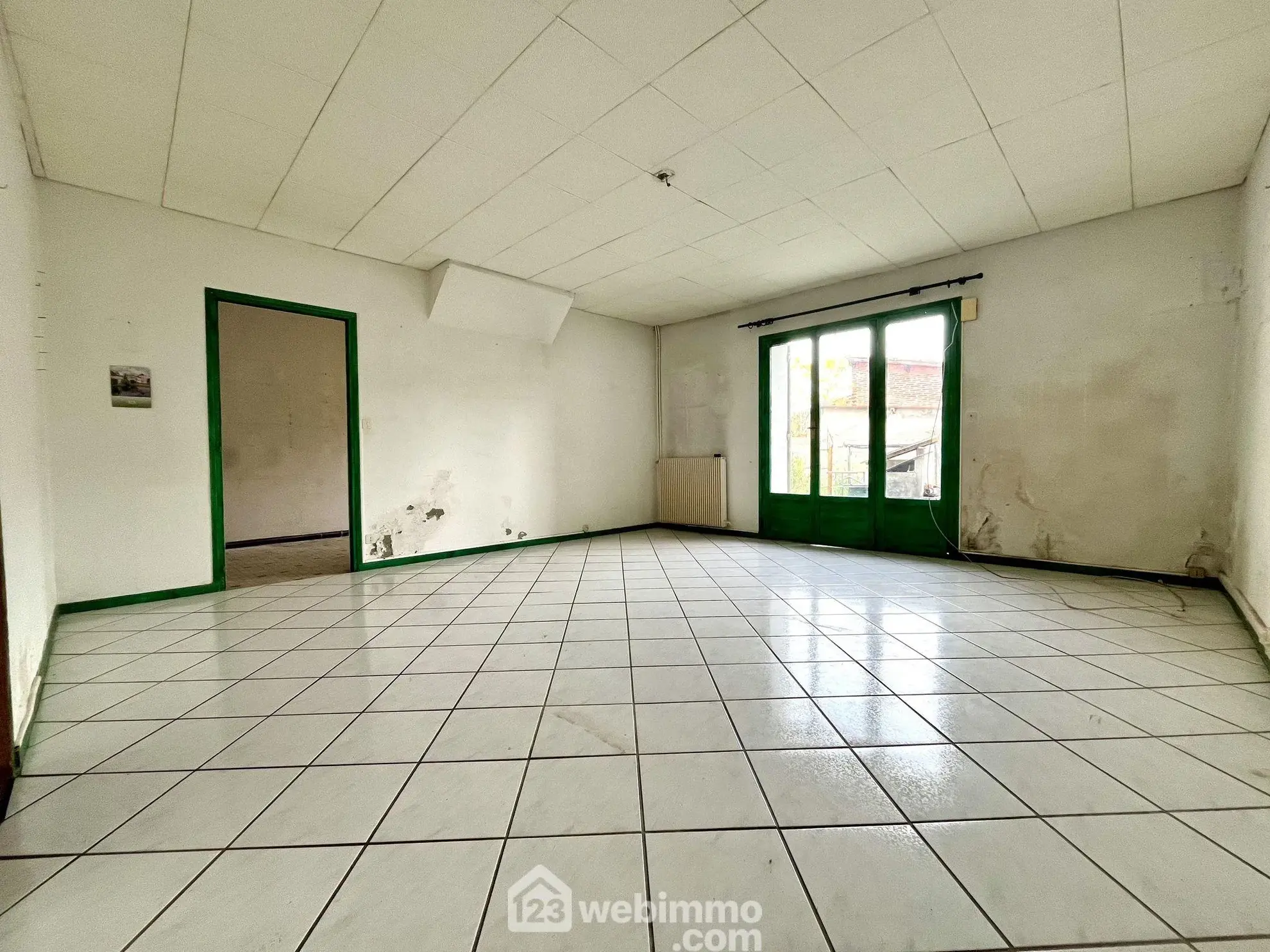 Maison à rénover de 72m² à Blanquefort-Caychac, centre-ville 