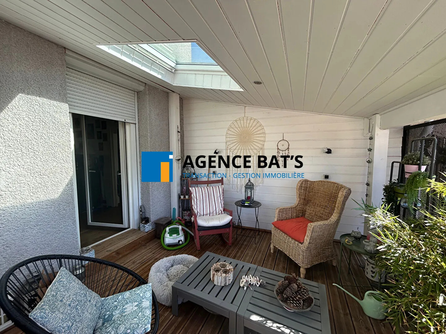 Maison de ville F5 avec terrasse et garage au centre de La Fouillouse 