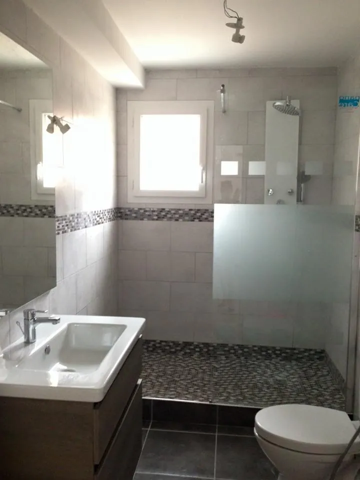 Maison neuve à Charnècles – 81 m², 3 chambres, terrain de 880 m² 