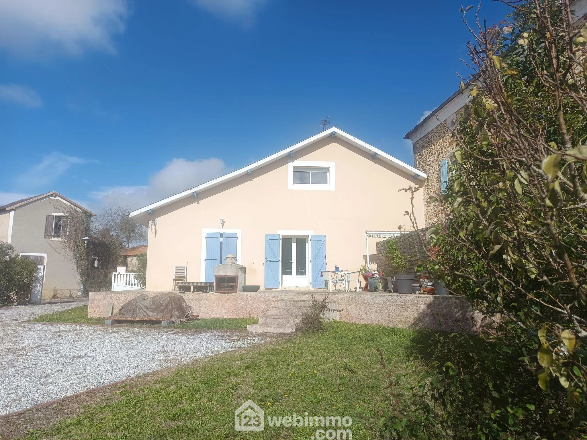 Maison lumineuse avec potentiel à Hagetmau - 119m² 