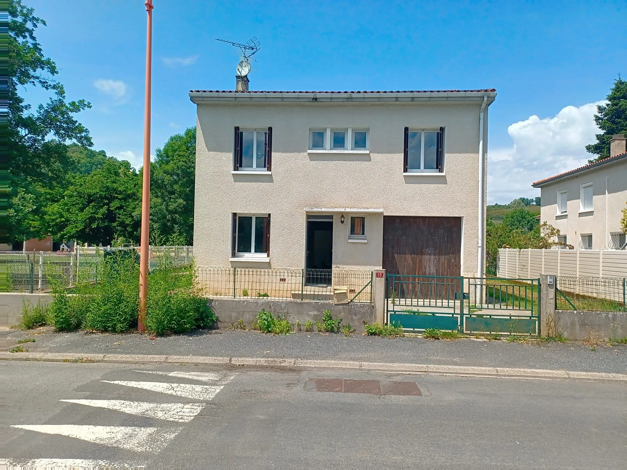 Maison T5 avec grand jardin à Lombers proche d'Albi 
