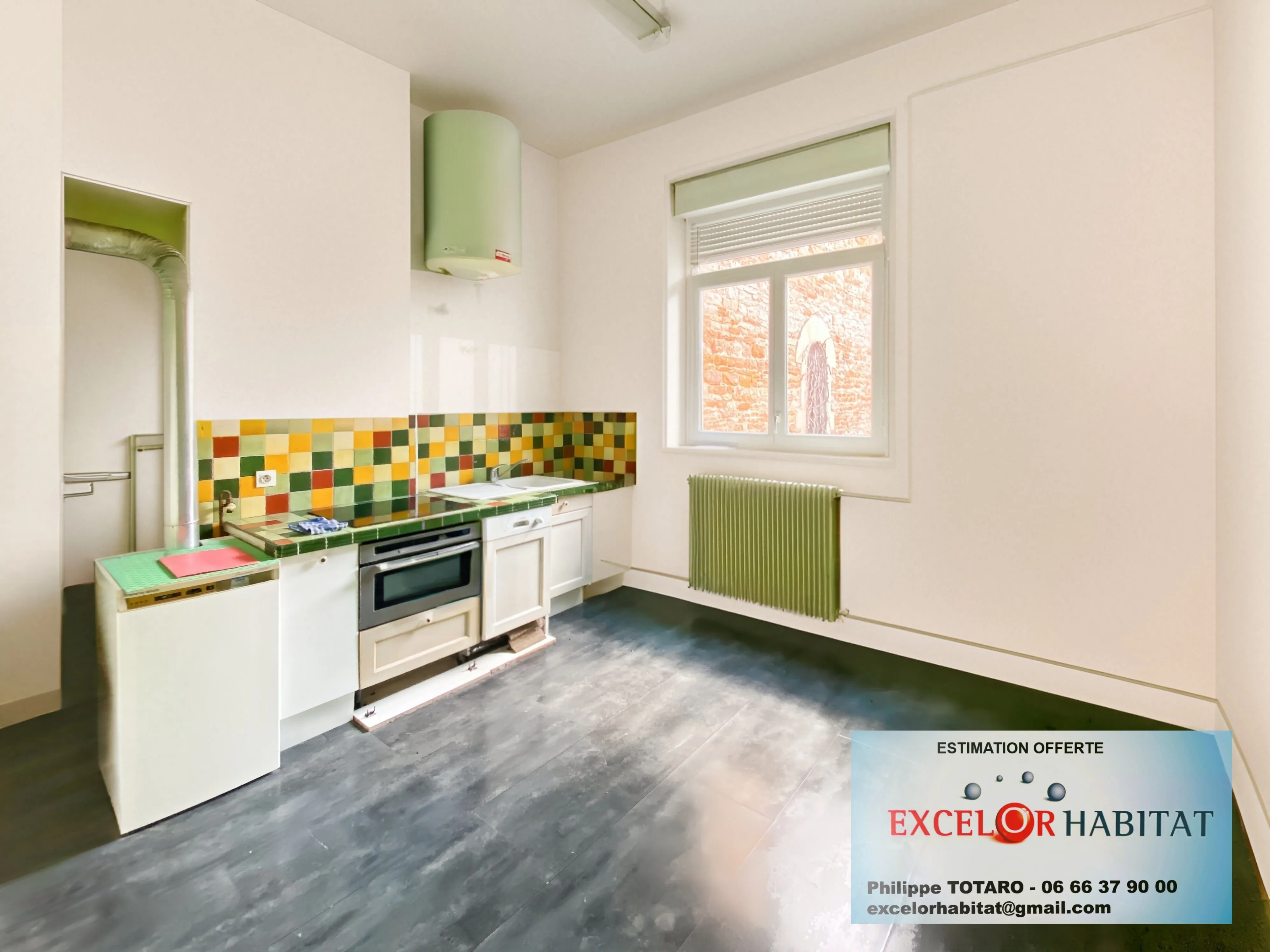 Appartement de caractère de 120 m² à Mâcon en hypercentre 