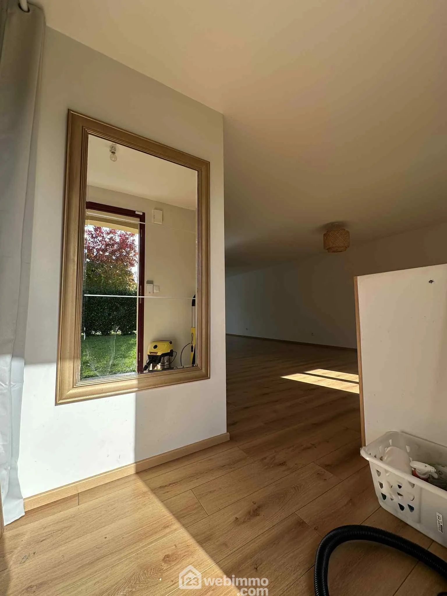 Maison de plain-pied 117 m² à Mons en Laonnois avec jardin et garage 