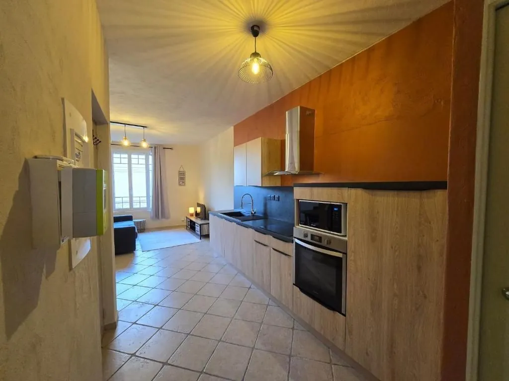 Appartement T2 avec terrasse à vendre à Avignon - Quartier Saint Ruf 