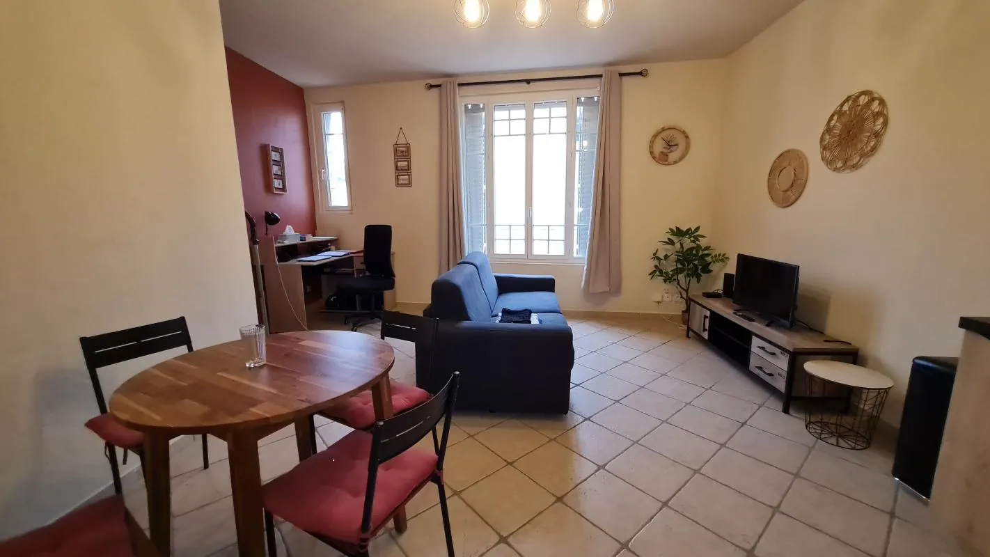 Appartement T2 lumineux avec terrasse à Avignon - Idéal investisseur ou résidence principale 