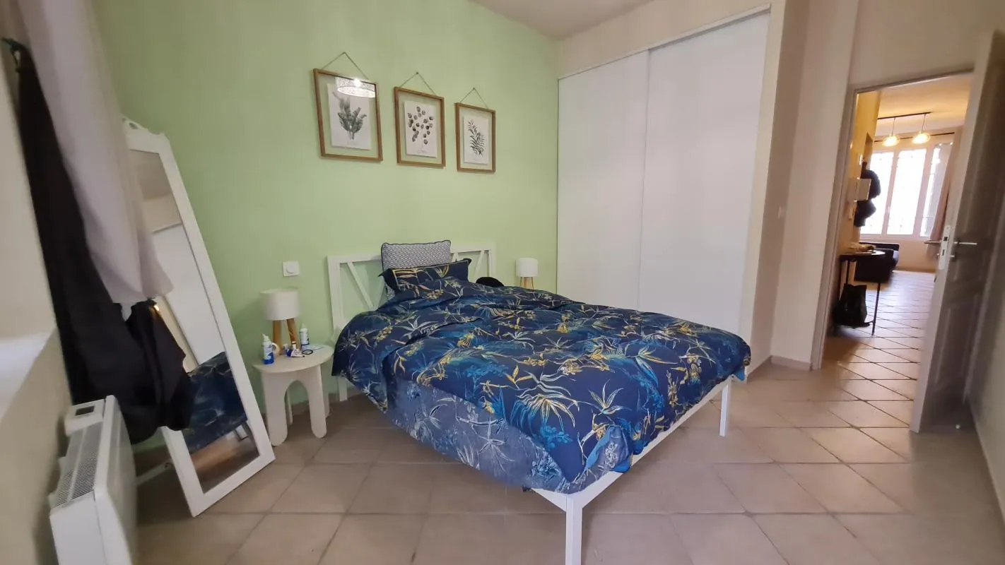 Appartement T2 lumineux avec terrasse à Avignon - Idéal investisseur ou résidence principale 