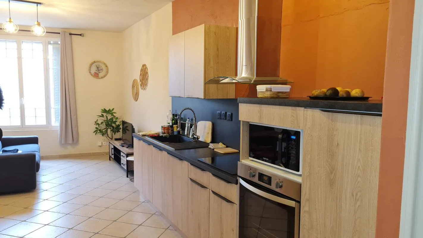 Appartement T2 avec terrasse à vendre à Avignon - Quartier Saint Ruf 