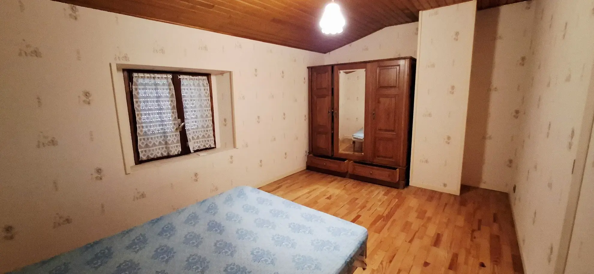 Maison de village avec jardin et vue sur ruisseau à Nalzen, Ariège 