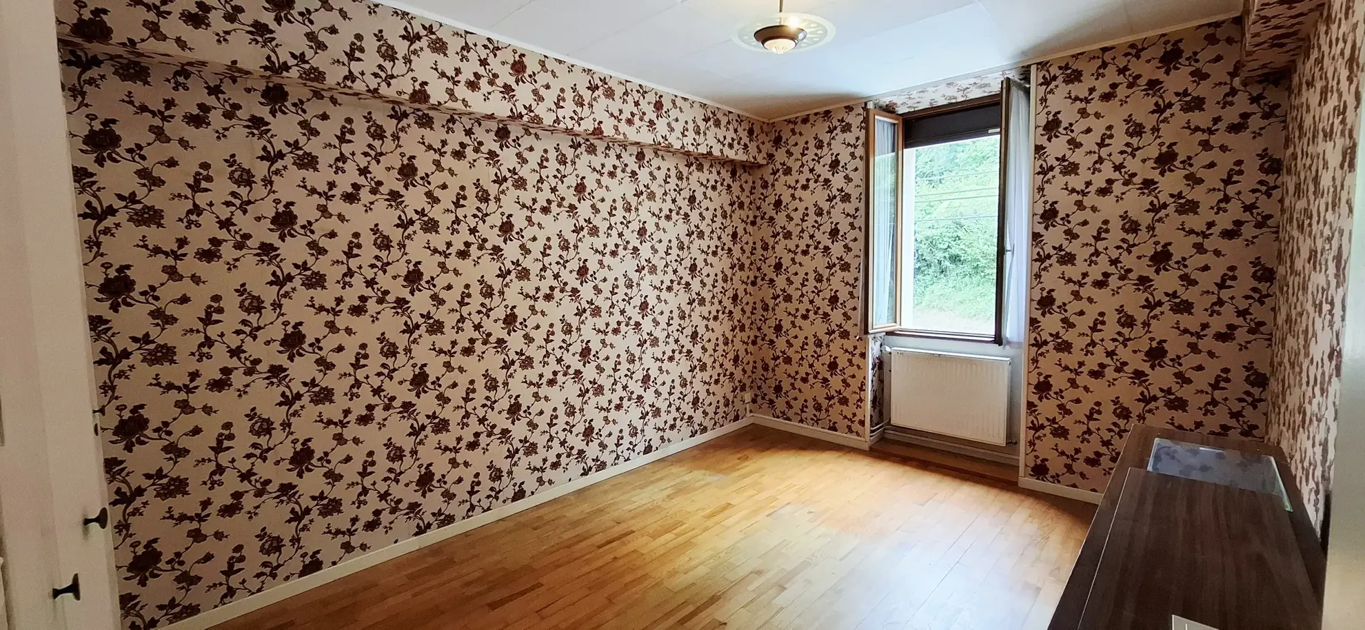 Maison de village avec jardin et vue sur ruisseau à Nalzen, Ariège 